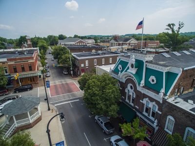 Historic_Criagmiles_Hall_in_downtown_Cleveland,_Tennessee